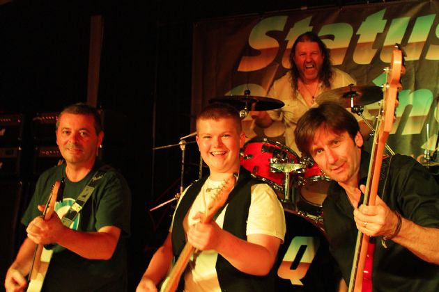 Gallery: Status Quoing Tribute to Status Quo